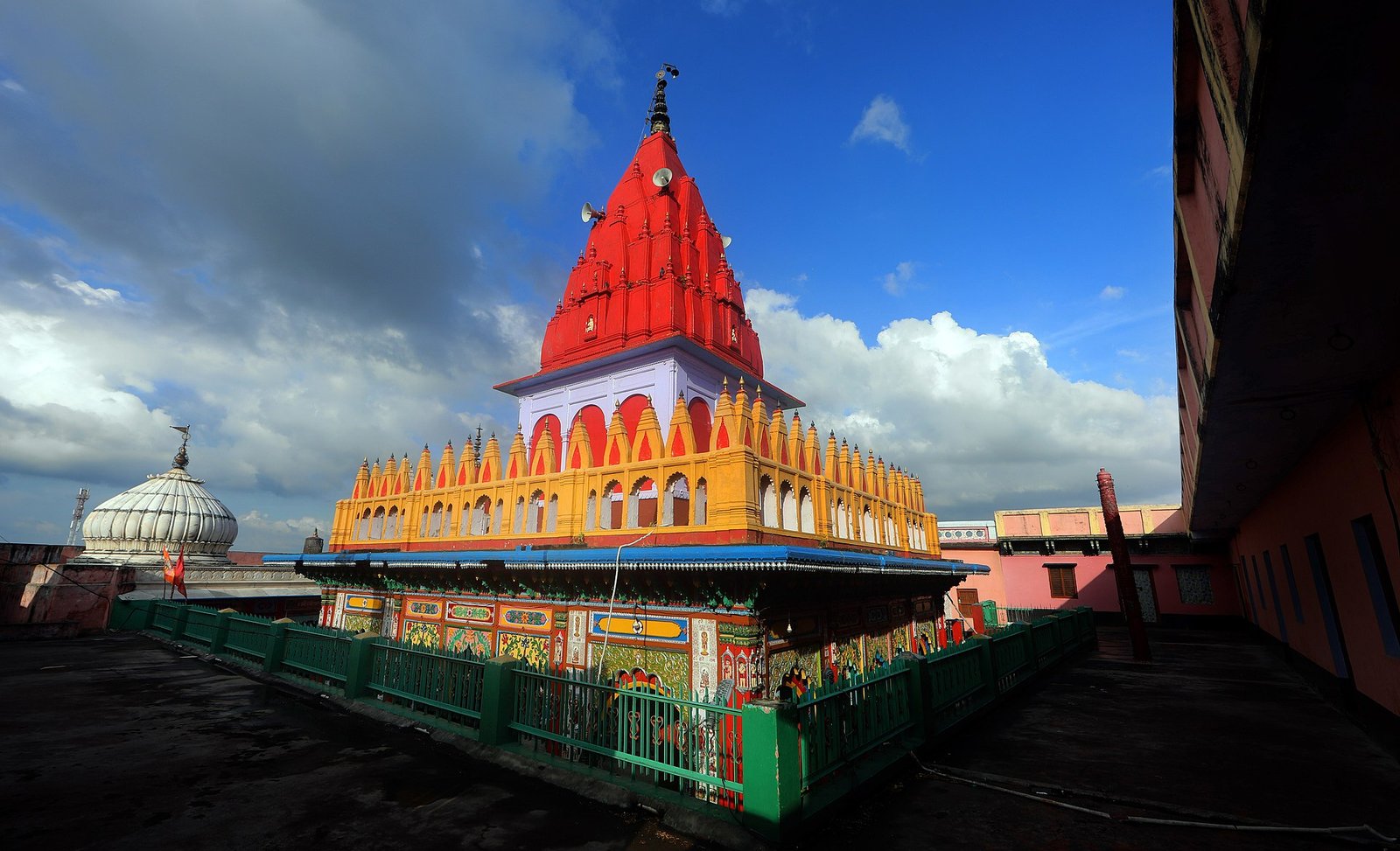 Hanuman Garhi temple in Ayodhya