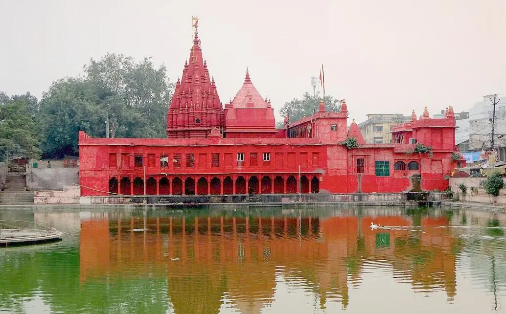 Durga Temple at Durga Kund in Varanasi